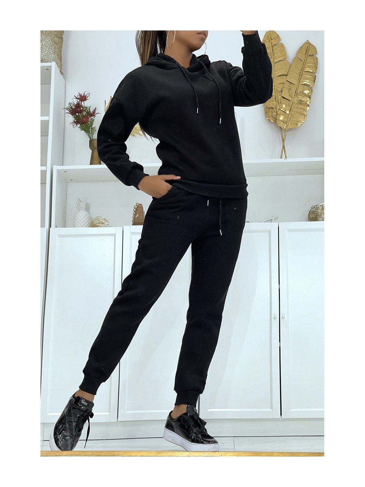 Ensemble noir 3 pièces jogging chaud et confortable et sur chemise oversize hyper tendance