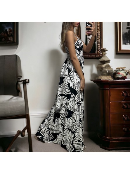Longue robe bretelle à motif en blanc et noir croisé au buste - 4