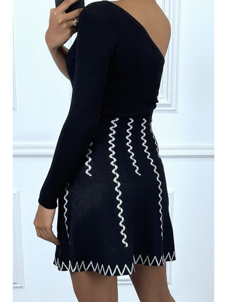 Robe pull noire asymétrique côtelé et motif zig zag - 6