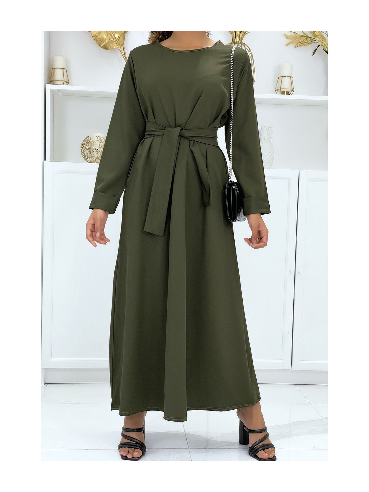 Longue abaya kaki avec poches et ceinture - 3