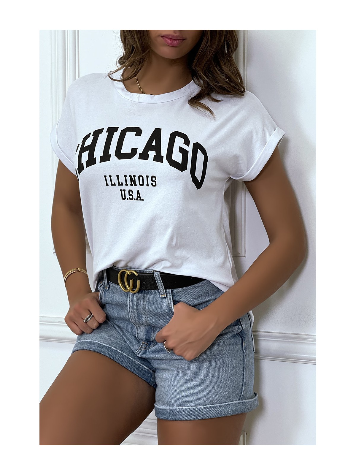 T-shirt Chicago en blanc légèrement ample avec manches revers - 4