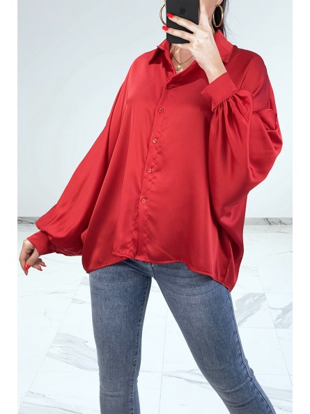 Chemise rouge satinée oversize avec manches chauve-souris - 3