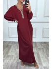 Abaya bordeaux à encolure de strass et manches longues - 2