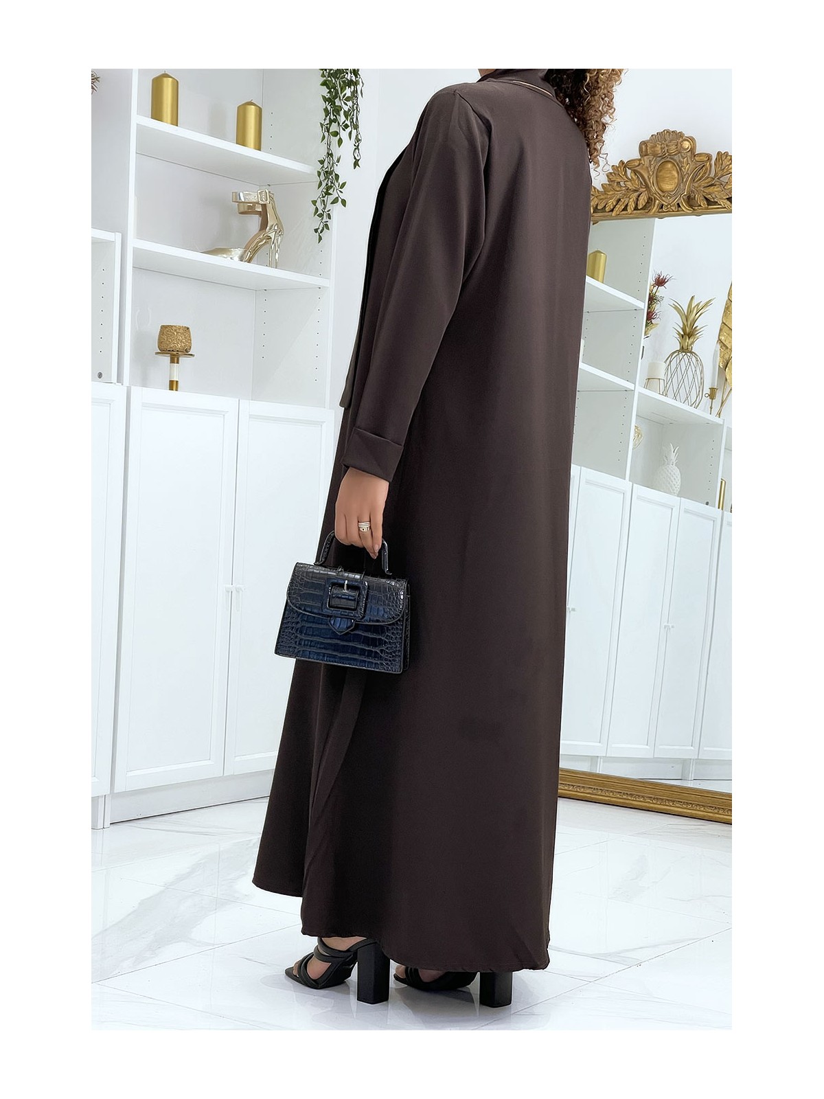 Longue abaya marron avec poches et ceinture - 4