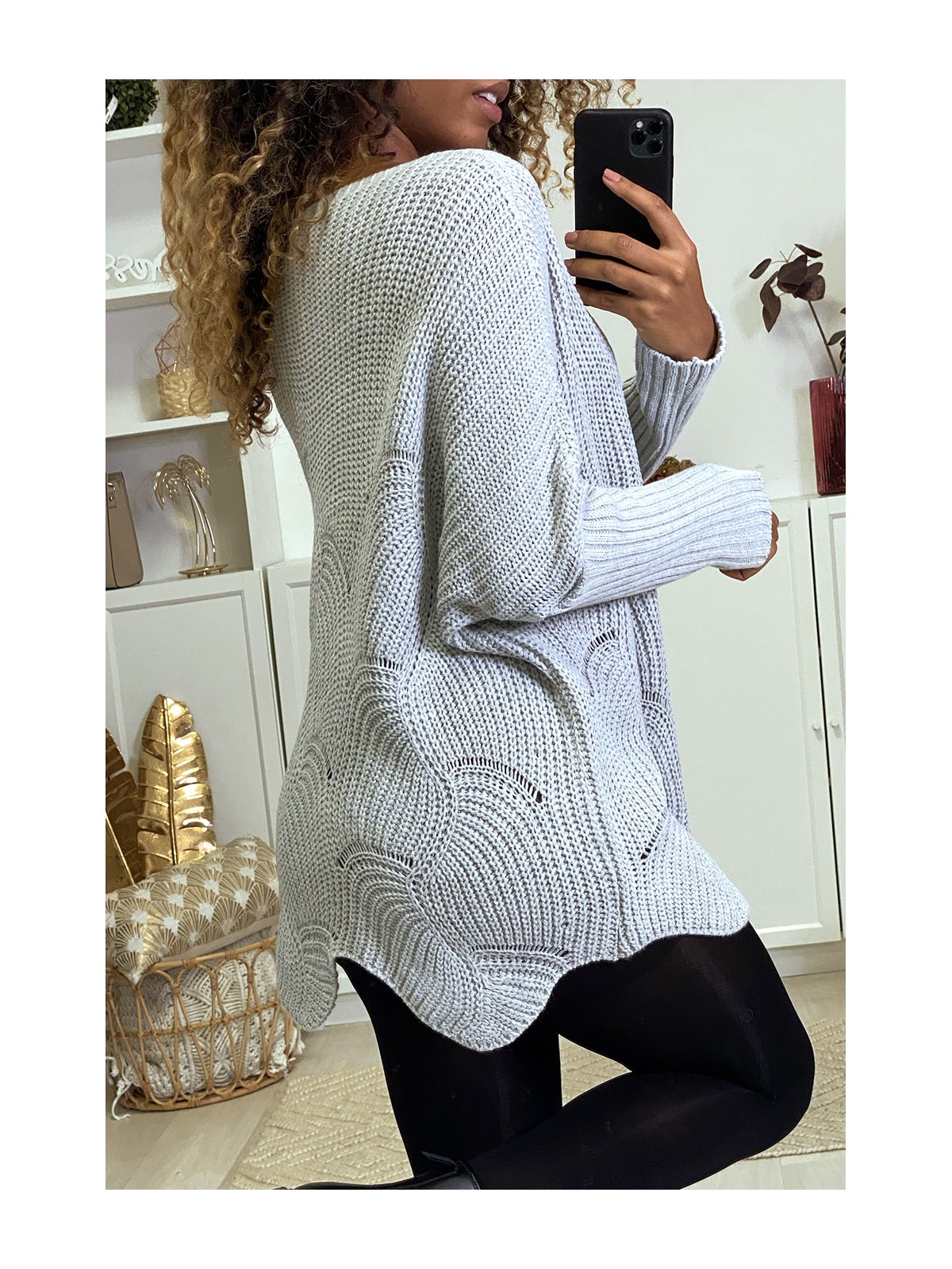 Pull gris over size motif feuilles - 4