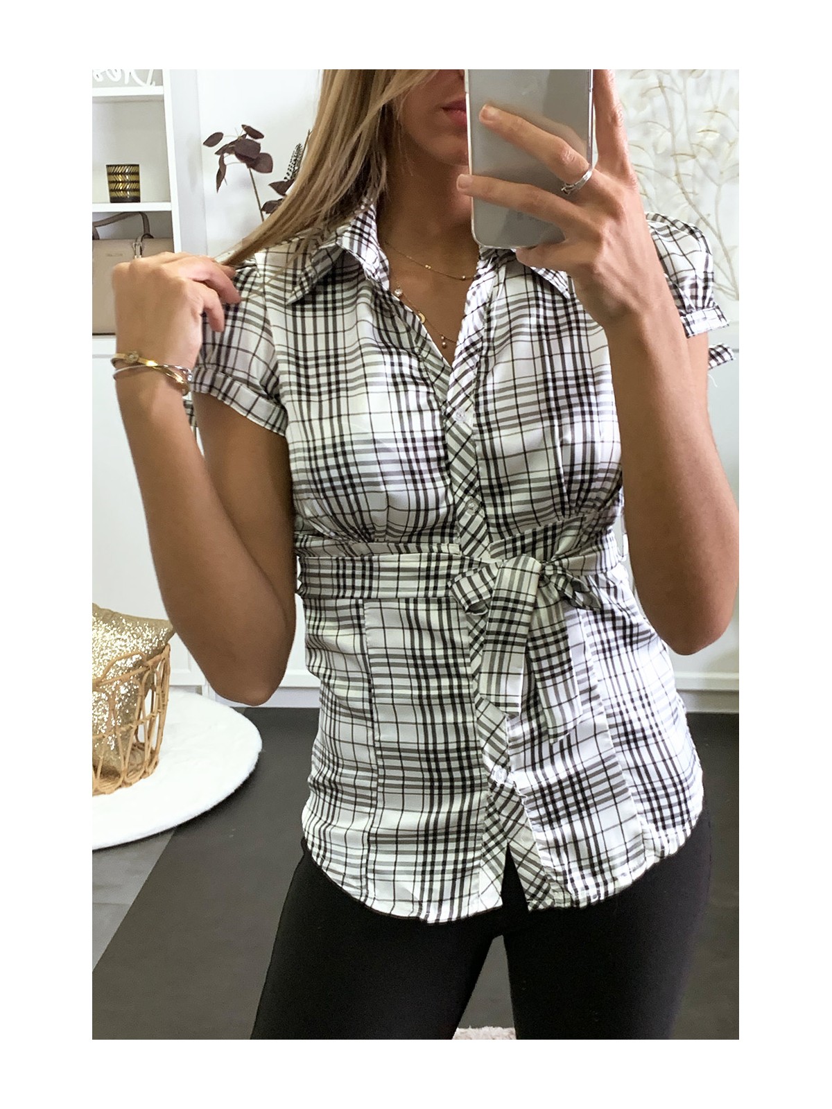 Chemise à carreau satiné noir et blanc avec ceinture - 2