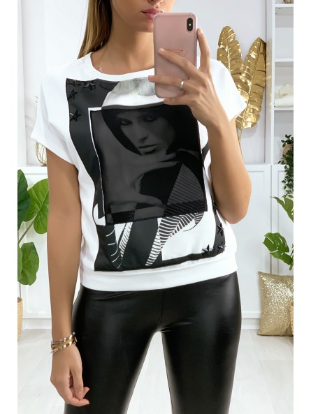 TeKTshirt motif Kim avec strass étoile et voile sur le visage - 1