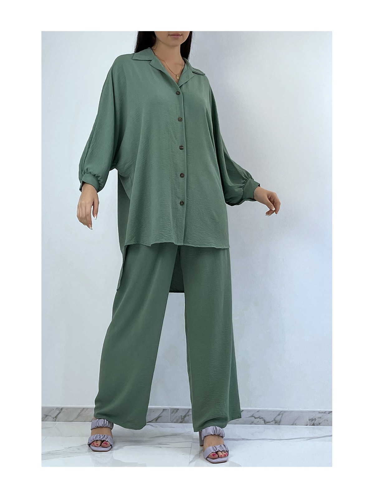 EnLEmble chemise ample et long en vert avec pantalon palazzo - 2