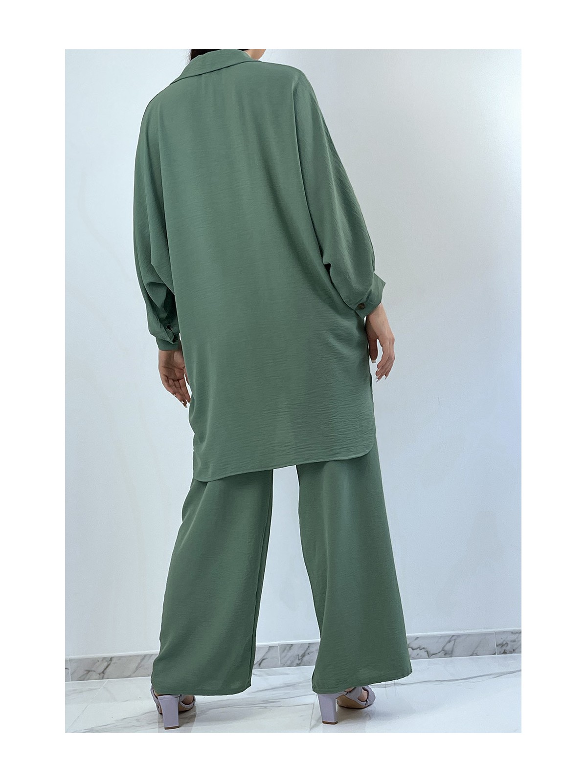 EnLEmble chemise ample et long en vert avec pantalon palazzo - 7
