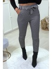 Pantalon slim à motif vichy gris molletonné à l'intérieur avec poches et ceinture - 3