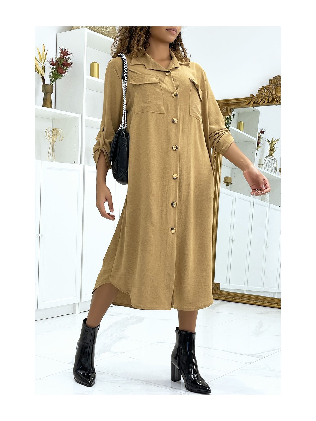 Longue robe chemise camel poches saharienne - 3
