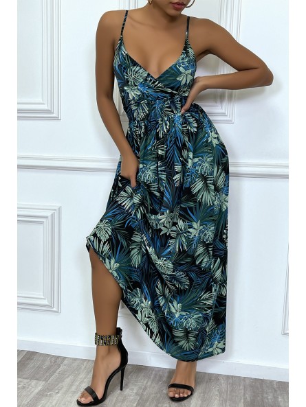 Longue robe d'été bleu royal à imprimé tropical et cintrée à la taille. - 3