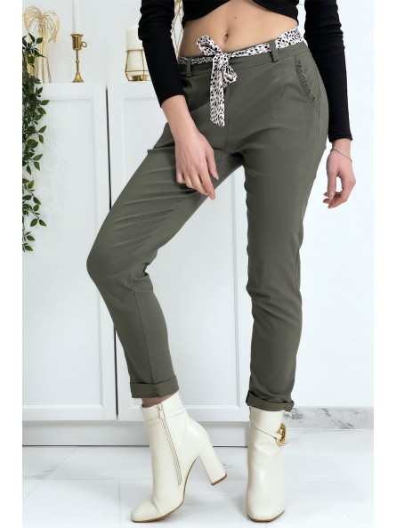 Pantalon strech kaki avec poches froufrou et ceinture - 4