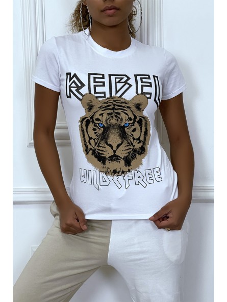 Tee-shirt blanc cintrée avec écriture REBEL et tête de lion - 3