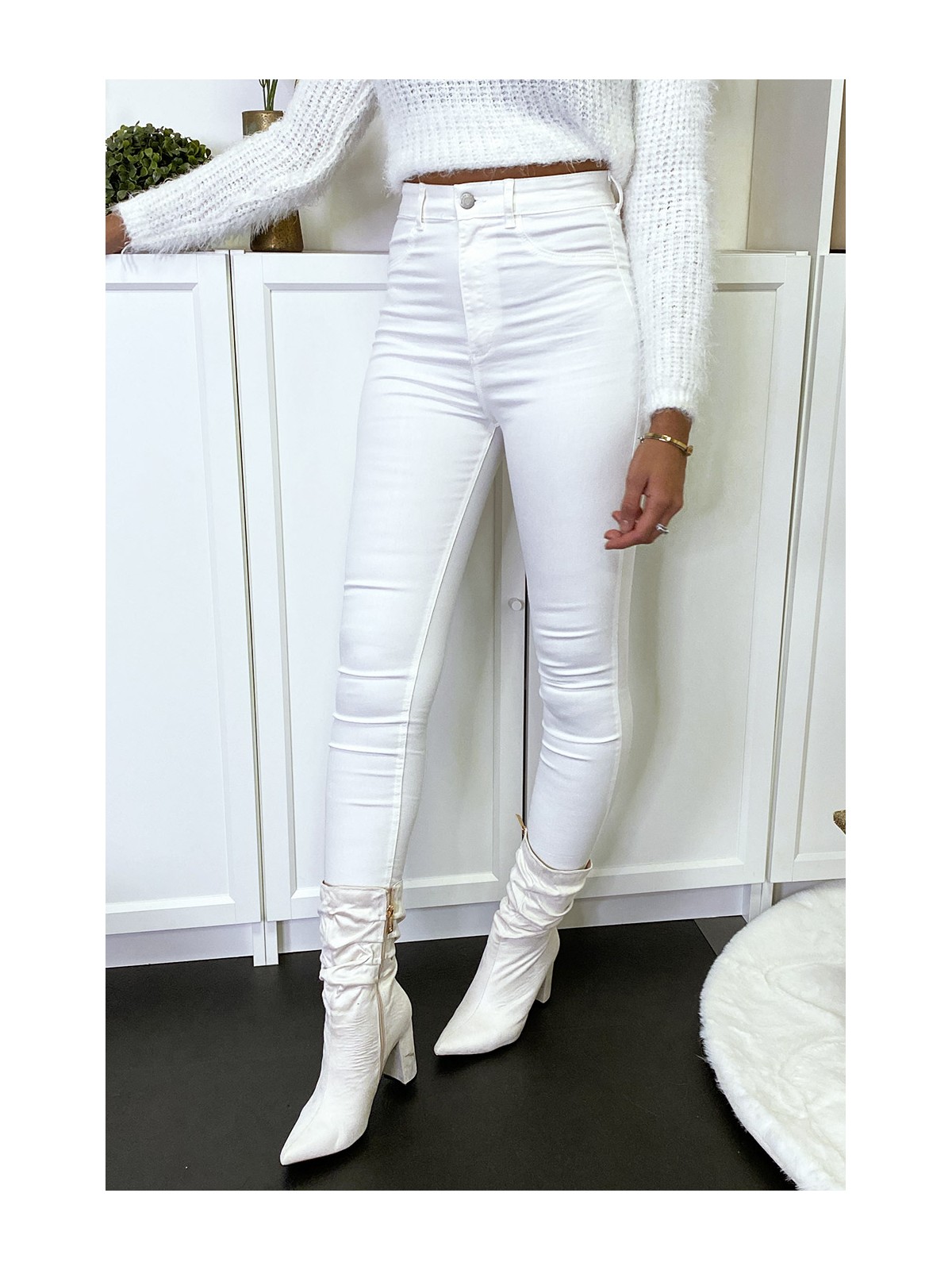 Pantalon jeans slim blanc avec poches arrières - 4