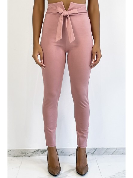 Pantalon slim rose taille haute avec ceinture et forme V - 4