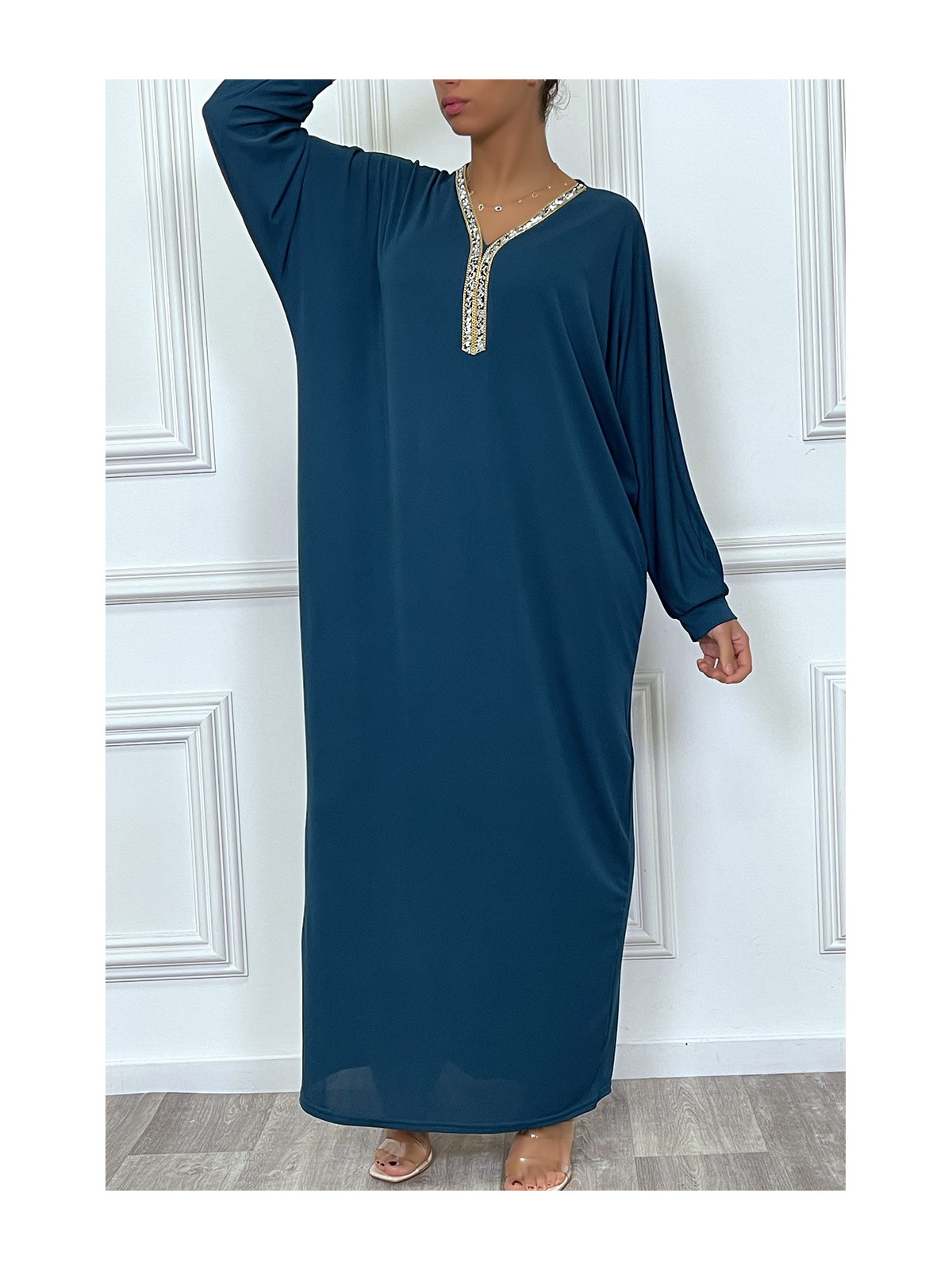 Abaya bleu canard à encolure de strass et manches longues - 5