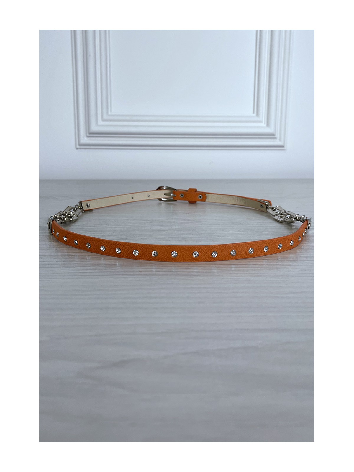 Fine ceinture orange avec accessoire et strass - 4