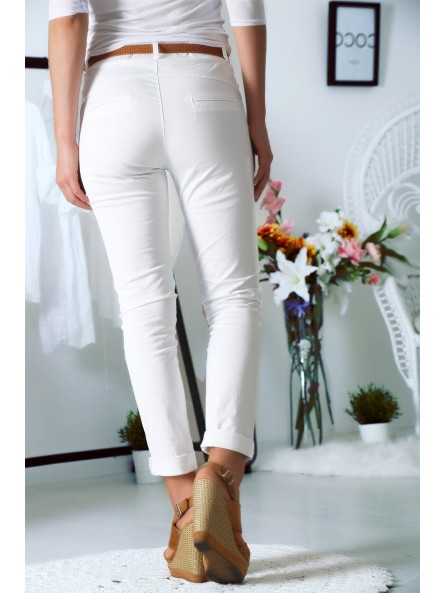 Superbe pantalon Blanc slim avec ceinture en similicuir - 4