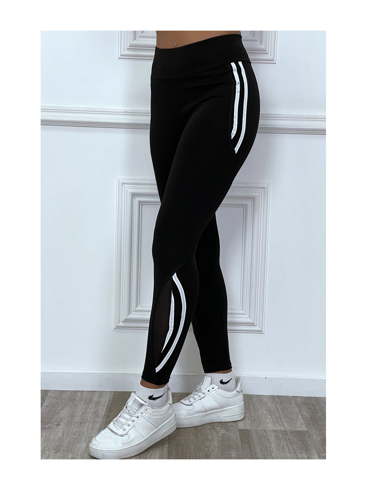 Legging fitness noir avec bandes blanches - 7