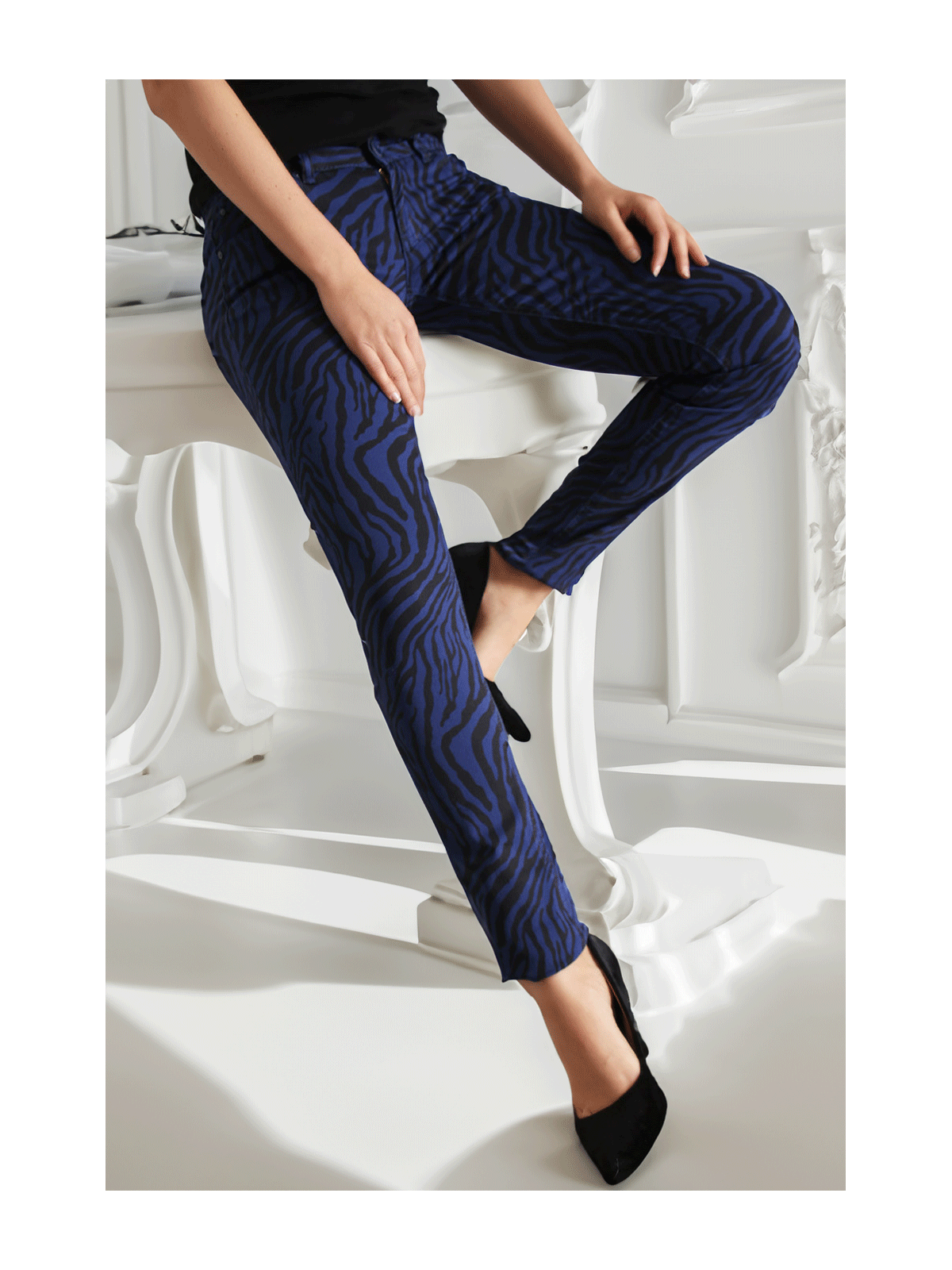 Pantalon Jeans bleu nuit extensible avec poche et motif noir S1317I - 5