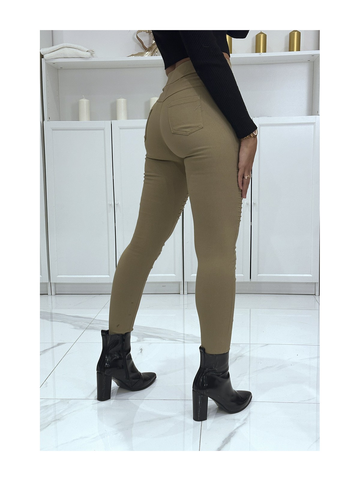 Pantalon slim taupe extensible à taille haute et détails sur les jambes - 3