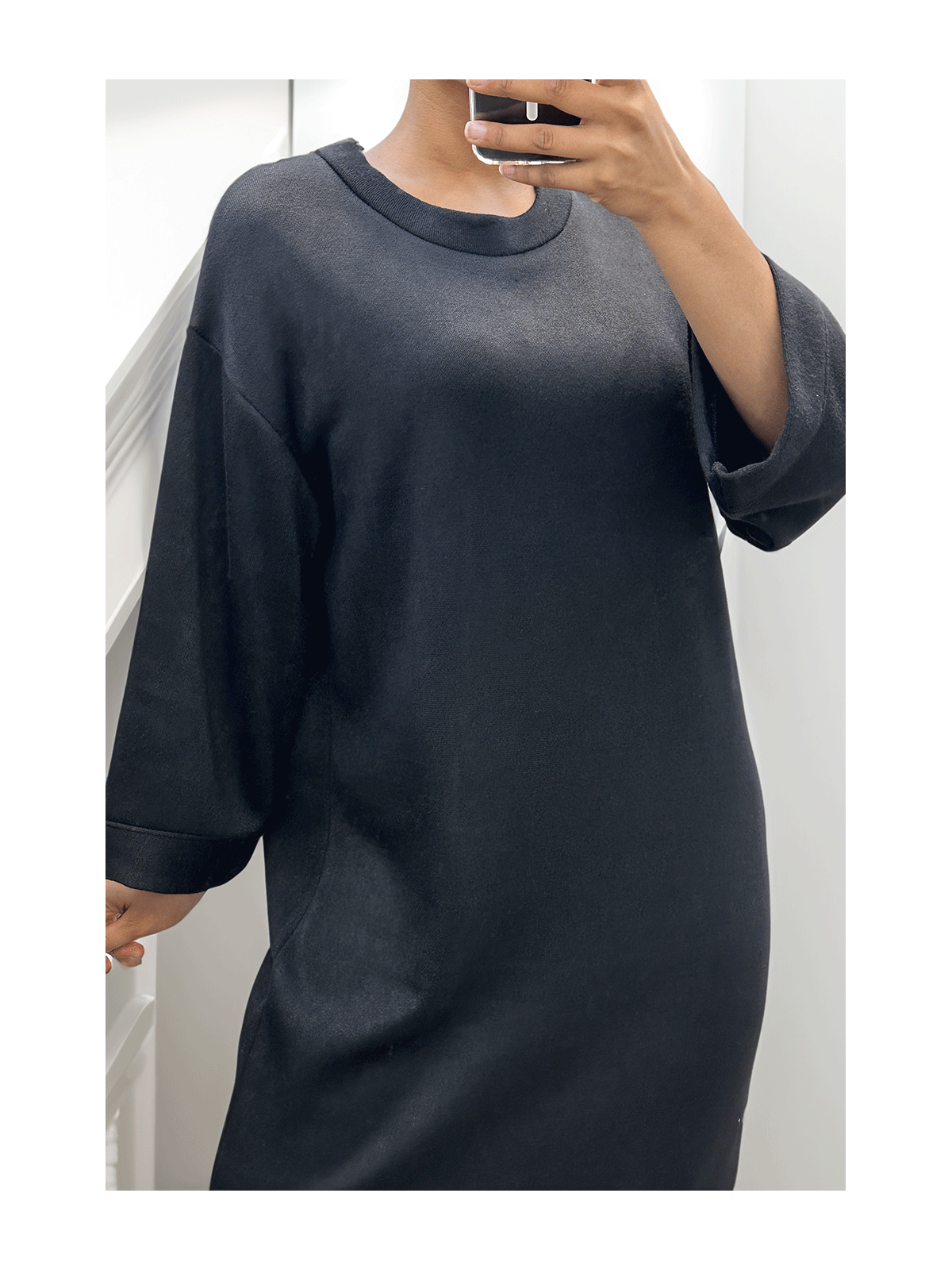Longue robe pull over size col rond noire  - 1