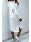 Longue robe sweat over size en blanc avec capuche - 3