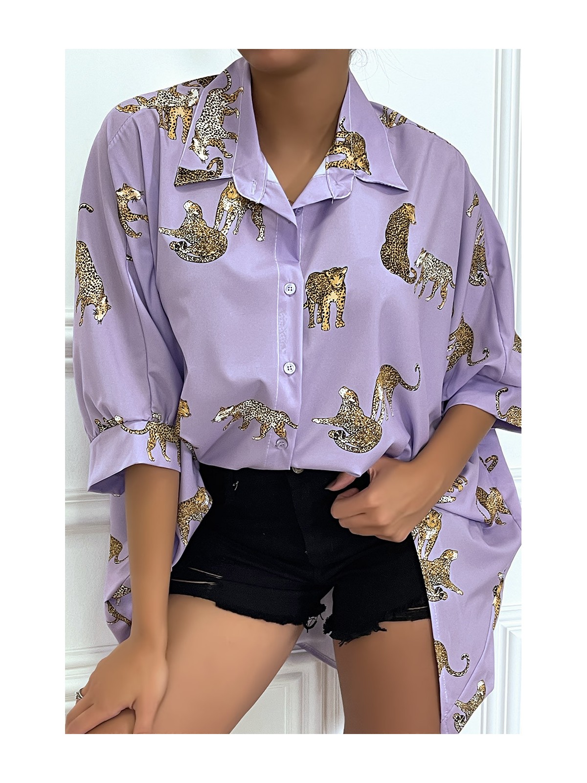 Chemise lila longue à l'arrière, imprimés léopard avec manches amples - 2