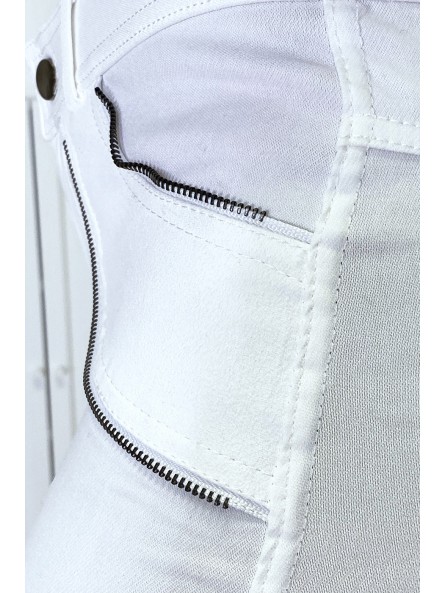 Pantalon slim blanc en strech avec zip et suédine à l'avant - 7