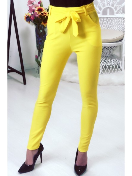 Pantalon  jaune avec ceinture et poches - 3