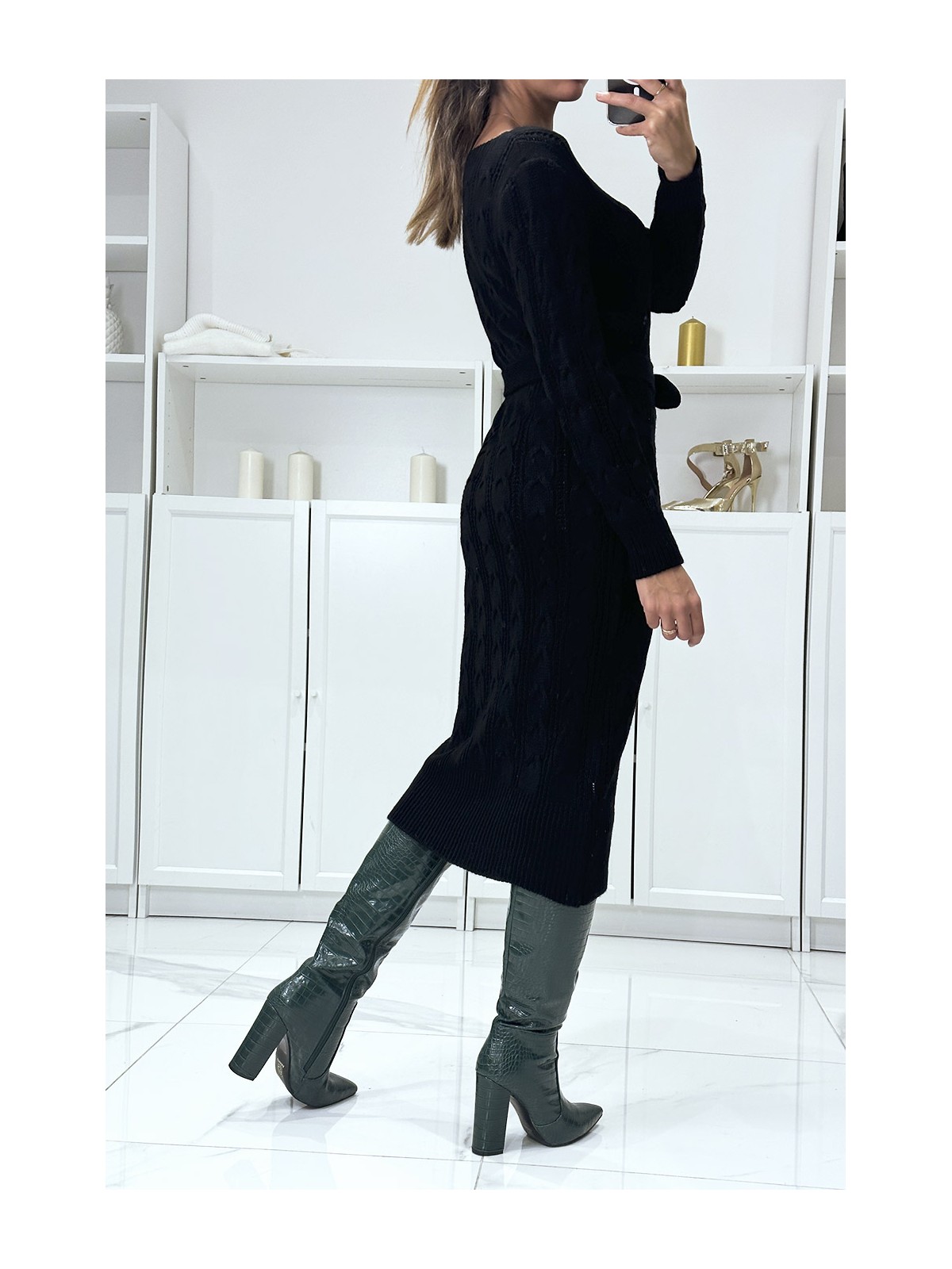 Longue robe pull noire tressé avec ceinture - 4