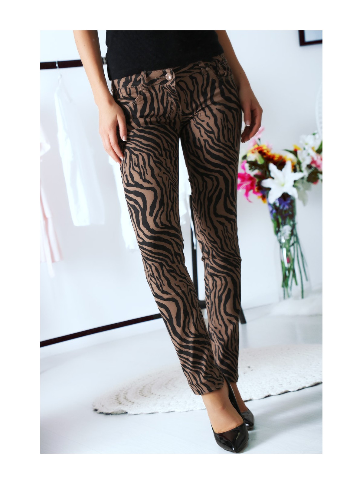 Pantalon Jeans Taupe avec ces motifs tendances Noir - S1317G - 11