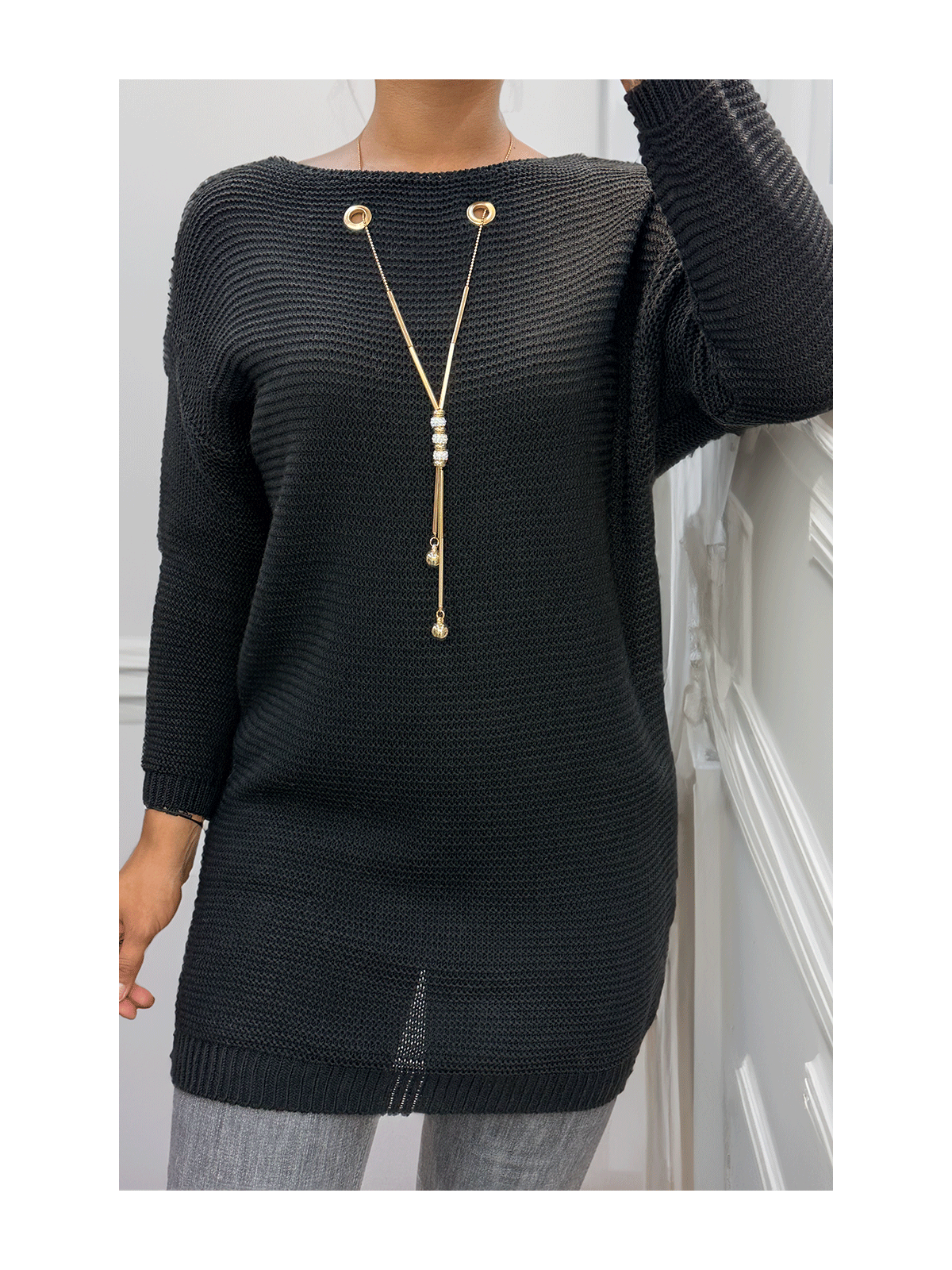 Tunique noir en tricot avec accessoires - 1