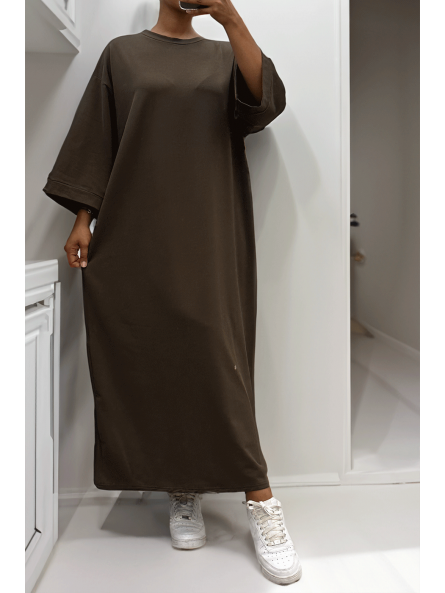 Longue robe over size en marron très épais - 4