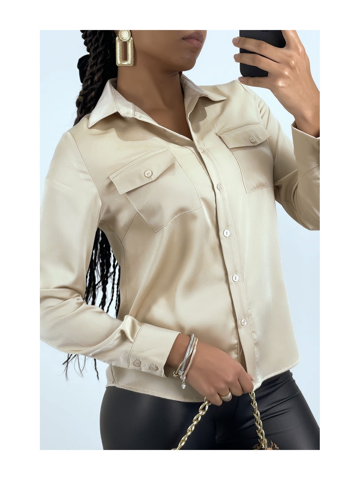 Chemise beige satiné pour femme avec poches - 2