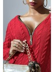 Robe pull Rouge à maille torsadée et col à zip réglable. - 5