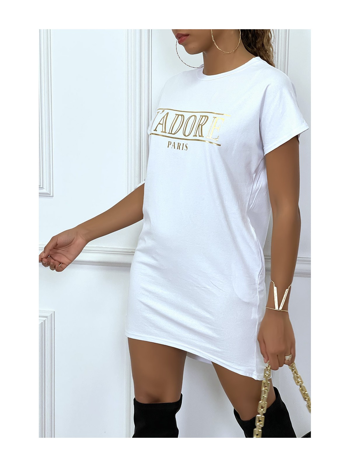 Robe T-shirt courte asymétrique blanc avec écriture doré "J'adore" et poches - 2