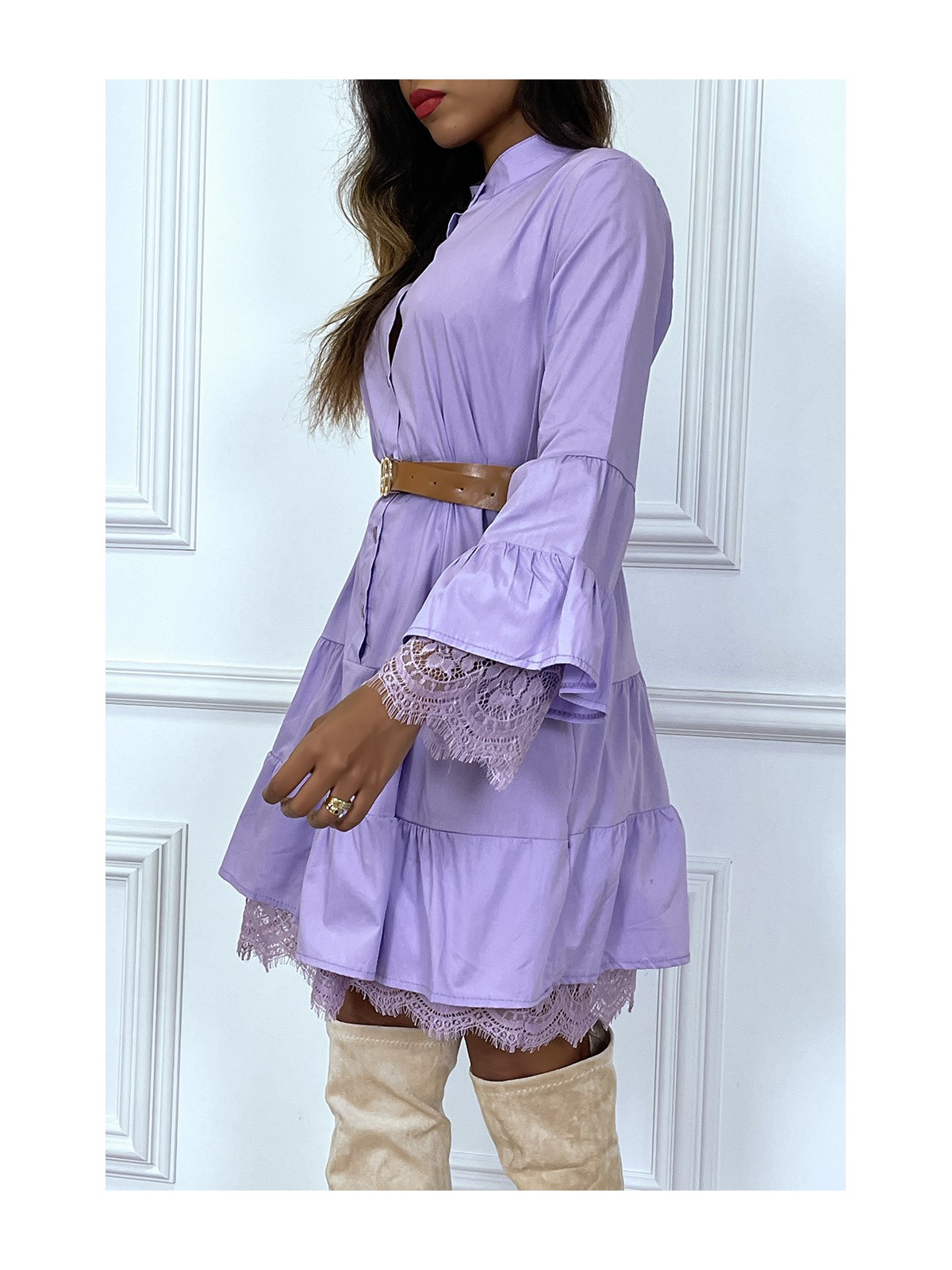 Robe chemise lila avec ceinture volant et dentelle - 4