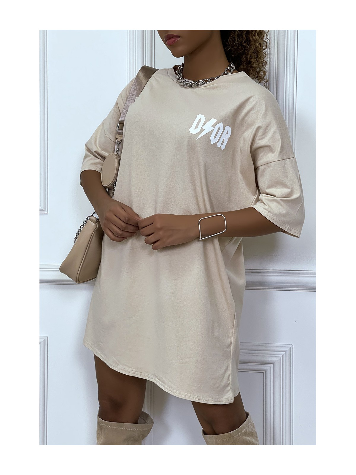 Tee-shirt oversize beige tendance, écriture "D/or", manche mi-longue - 4