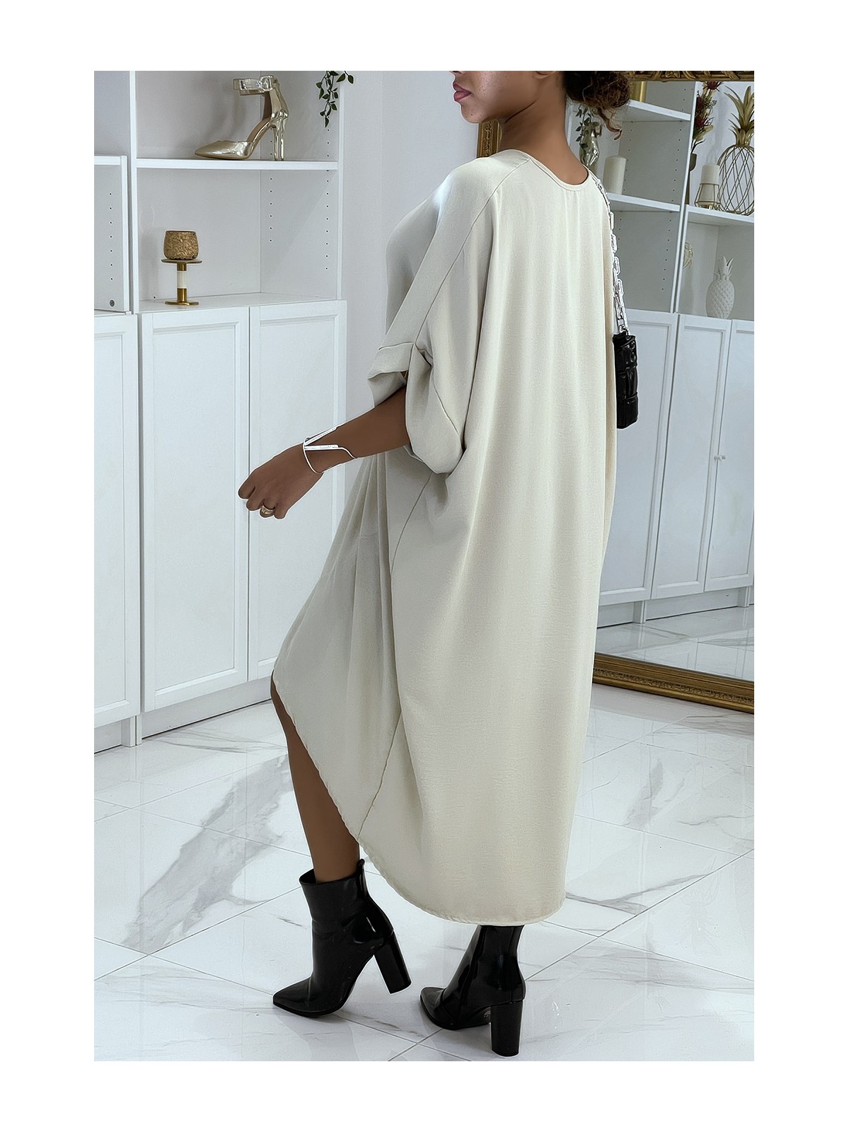Longue robe tunique beige over-size croisé devant - 4