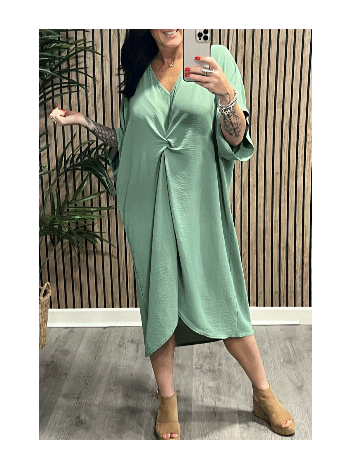 Longue robe tunique vert d'eau over-size croisé devant - 1