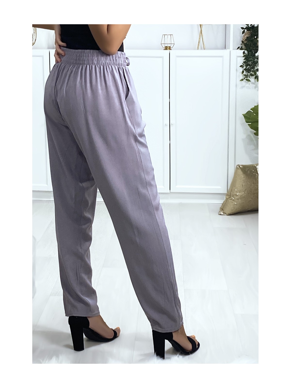 Pantalon gris en coton avec poches - 4