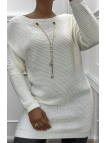 Tunique blanc en tricot avec accessoires - 2