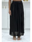Longue jupe plissé satiné noire très chic - 3