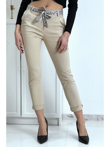 Pantalon strech beige avec poches froufrou et ceinture - 2