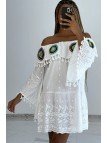Robe tunique blanche avec jolis détails broderie et motifs ajourés - 2